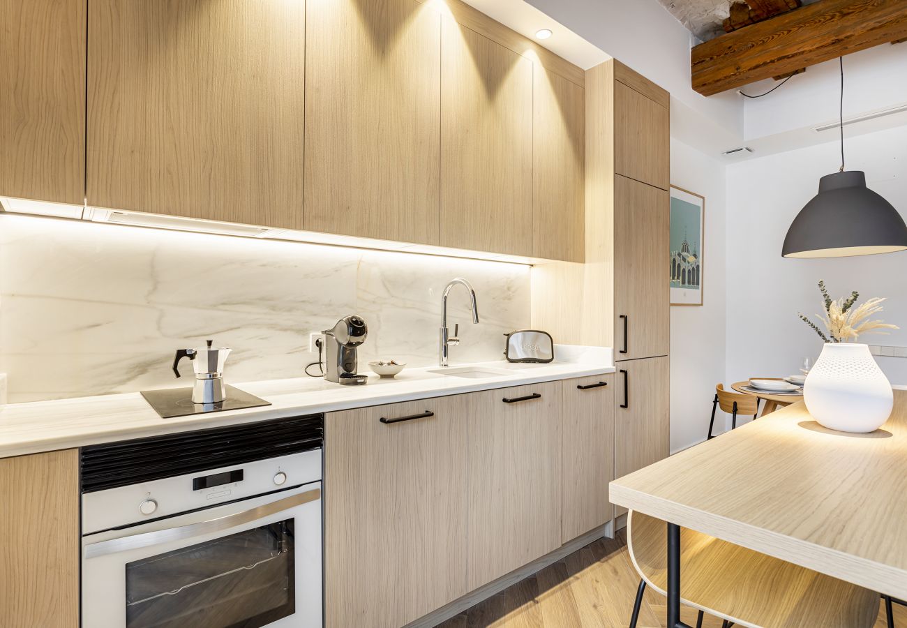 Apartamento en Valencia - Luminoso y Acogedor Apartamento en el Corazón de Valencia - ¡Con Terraza Soleada! 4