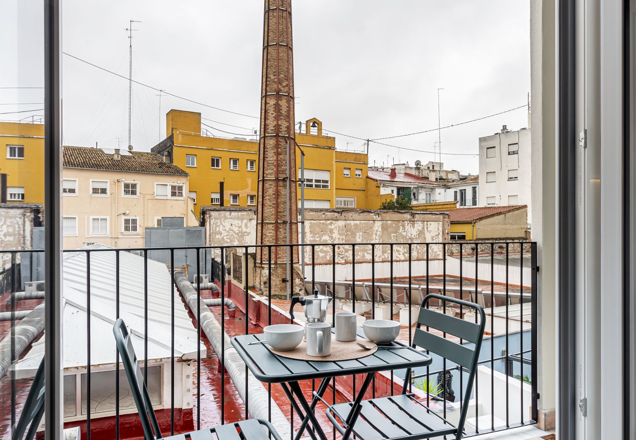 Apartment in Valencia / València - Bright & Cozy Apartment in the Heart of Valencia. 6