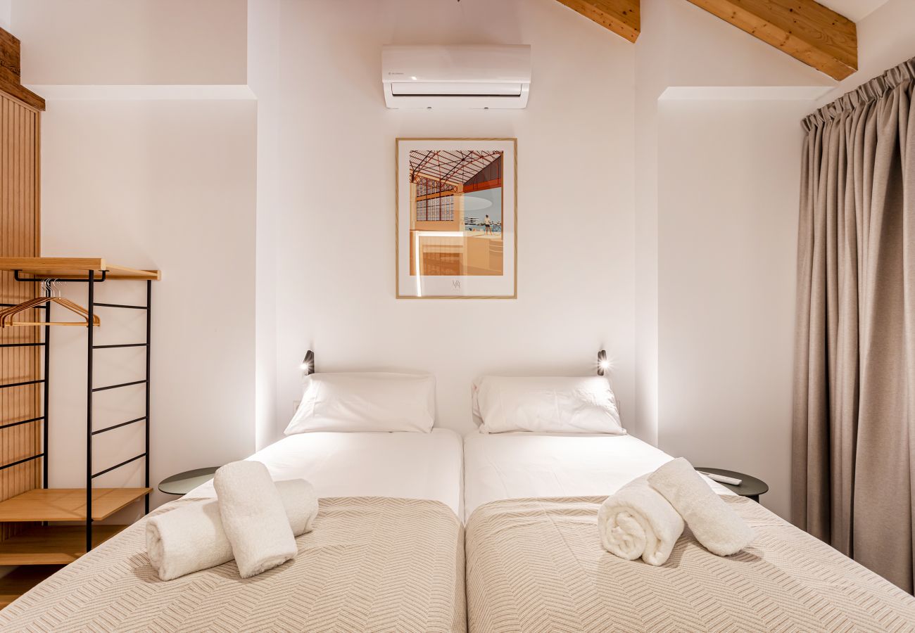 Apartment in Valencia / València - Stunning Duplex in the City Center 8