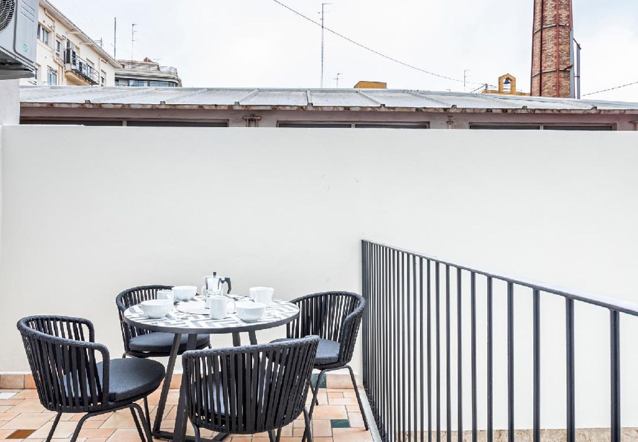 Appartement à Valence / Valencia - Bright & Cozy Apartment in the Heart of Valencia – With Sunny Terrace! 4
